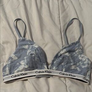 Calvin Klein Blue Marble Wireless Bralette